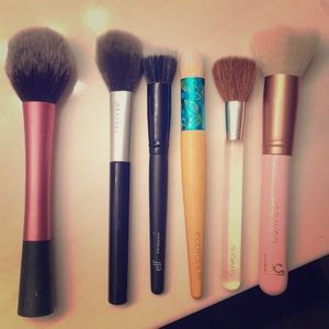 Make up brush bundle
